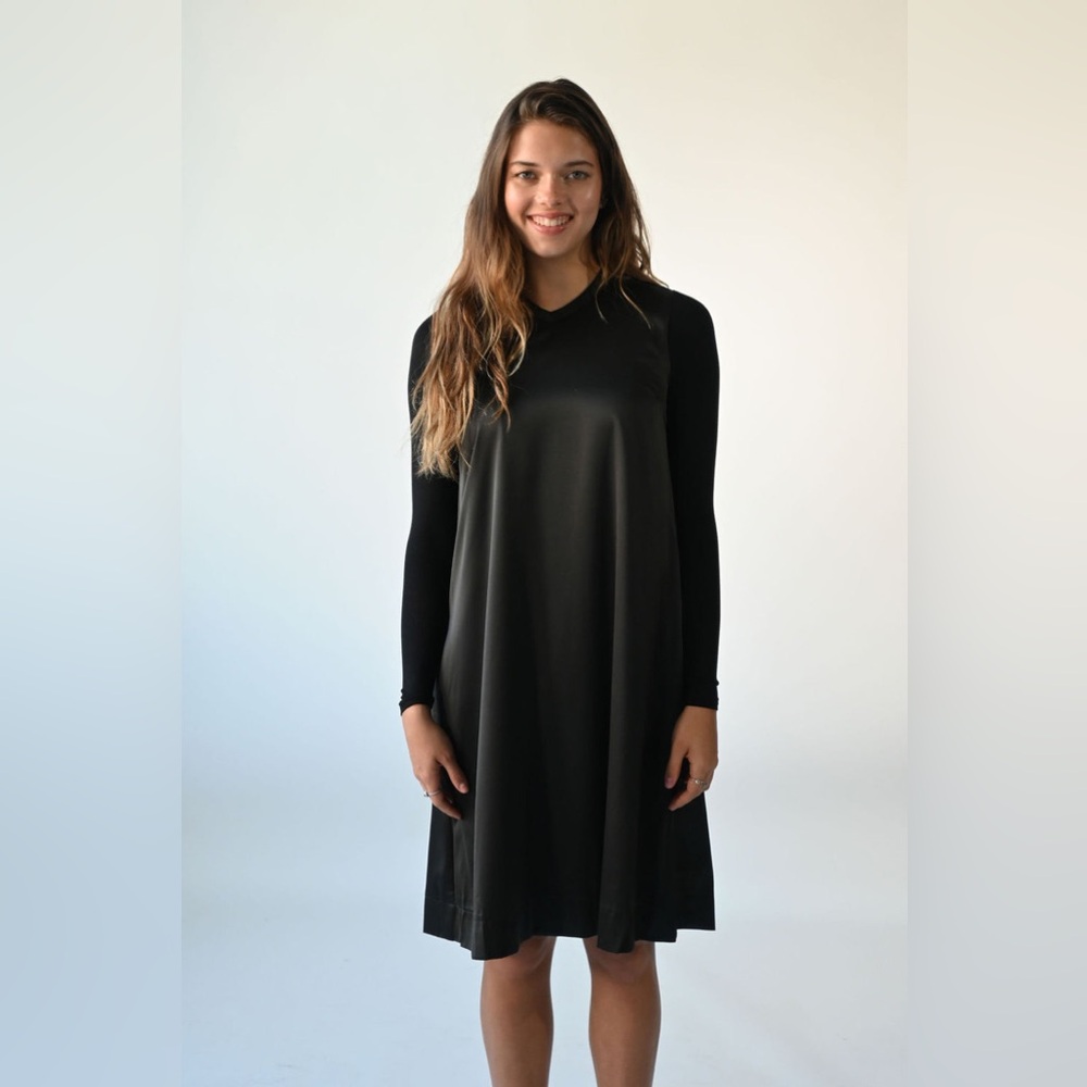 SHORT TARA DRESS By Tess - Picture 1 of 13